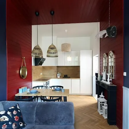 Red & Blue By Oneapartments Daire Sopot