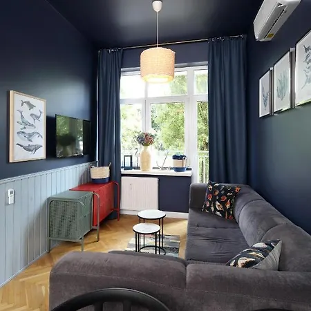 Red & Blue By Oneapartments 索波特